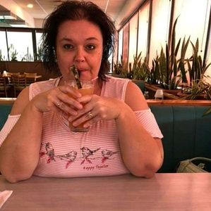 Meet your Posher, Tanya